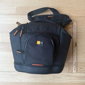 Case Logic SLRC-202 Medium SLR Camera Bag
